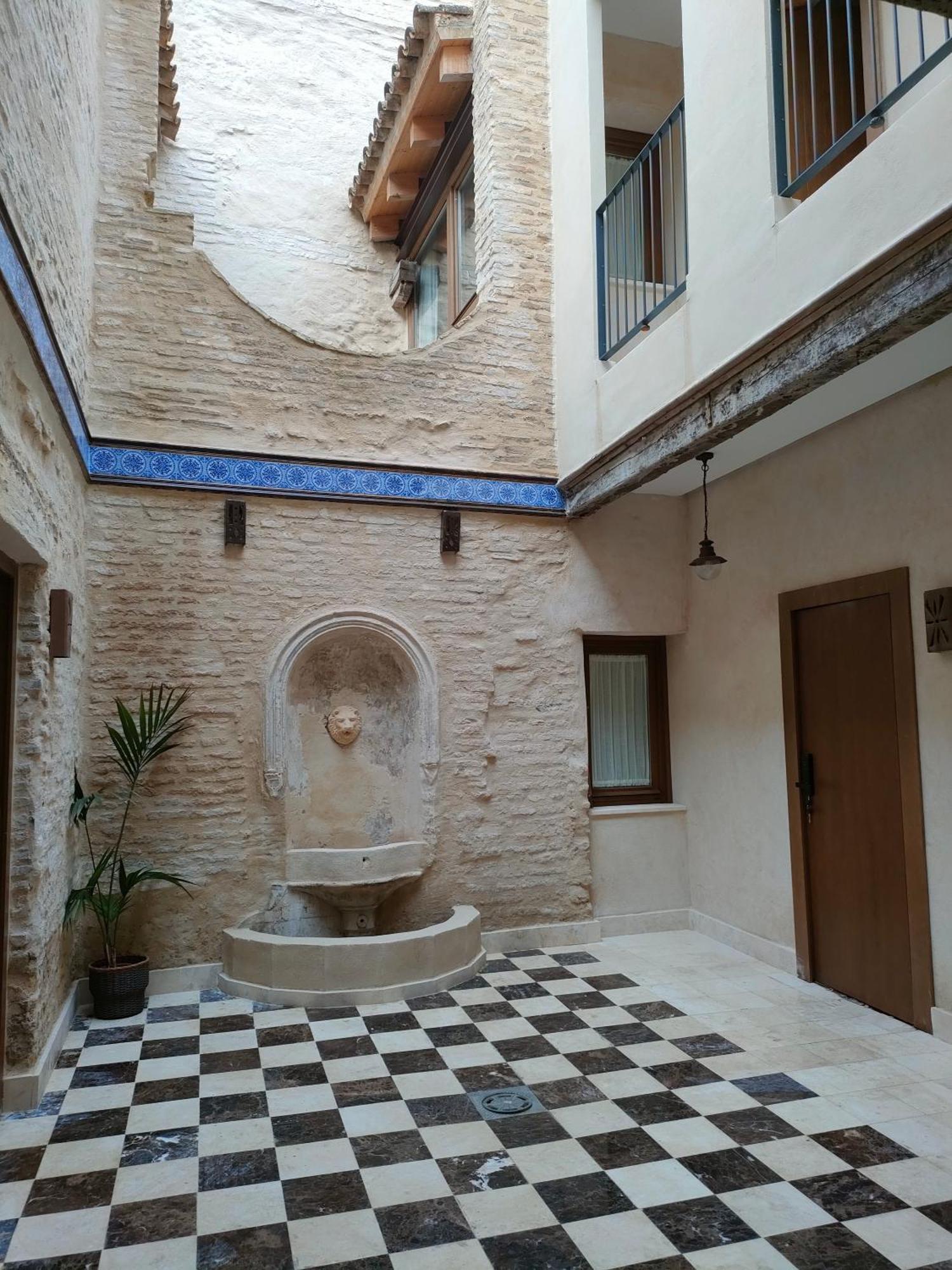 Casa Arena Centro, By Homing U Appartement Sevilla Buitenkant foto
