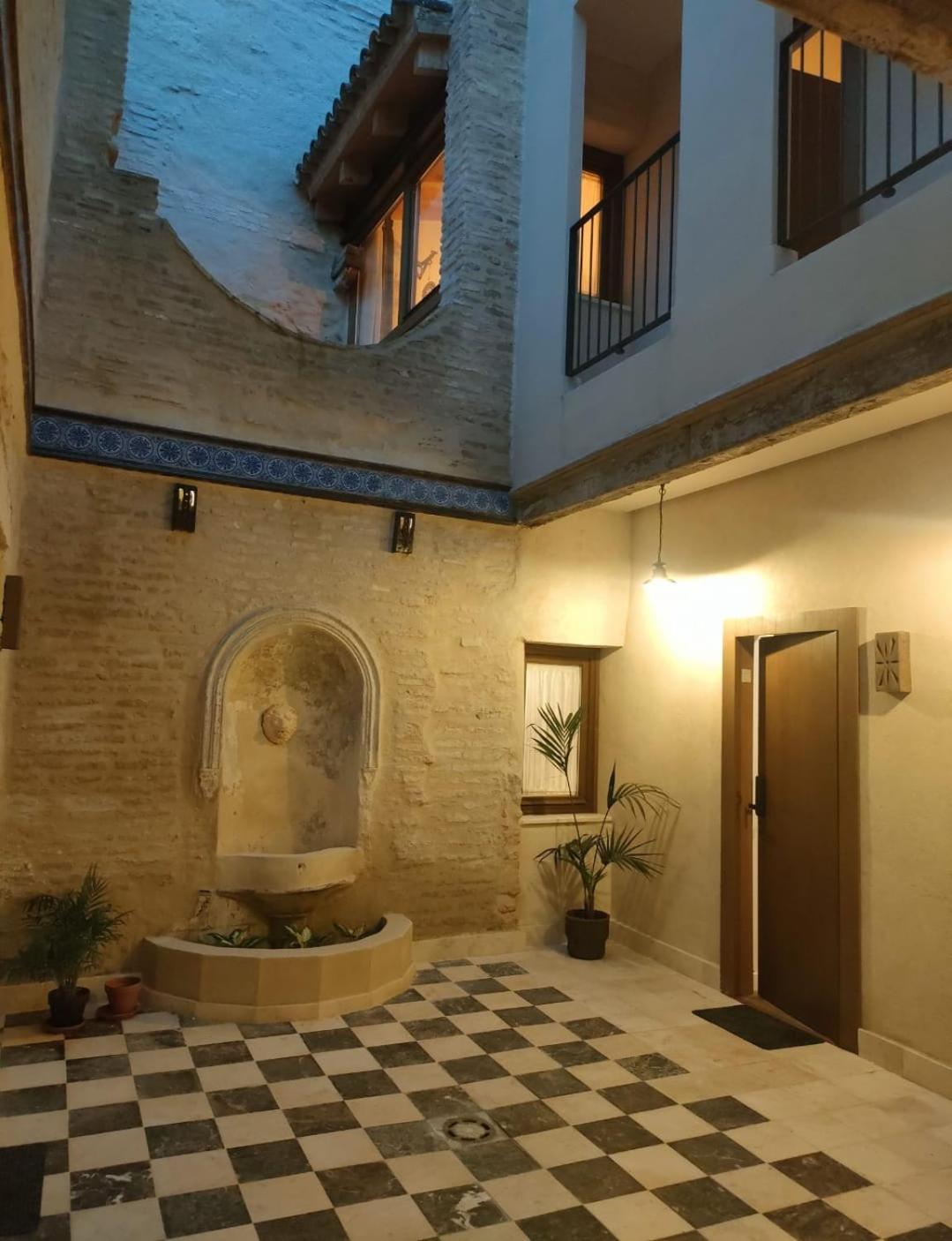 Casa Arena Centro, By Homing U Appartement Sevilla Buitenkant foto